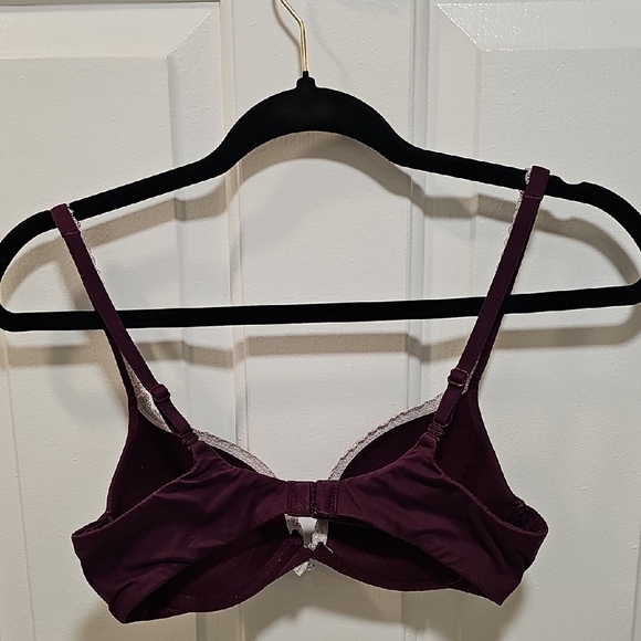 Elegant Purple Women's Bra - Picture 2 of 3